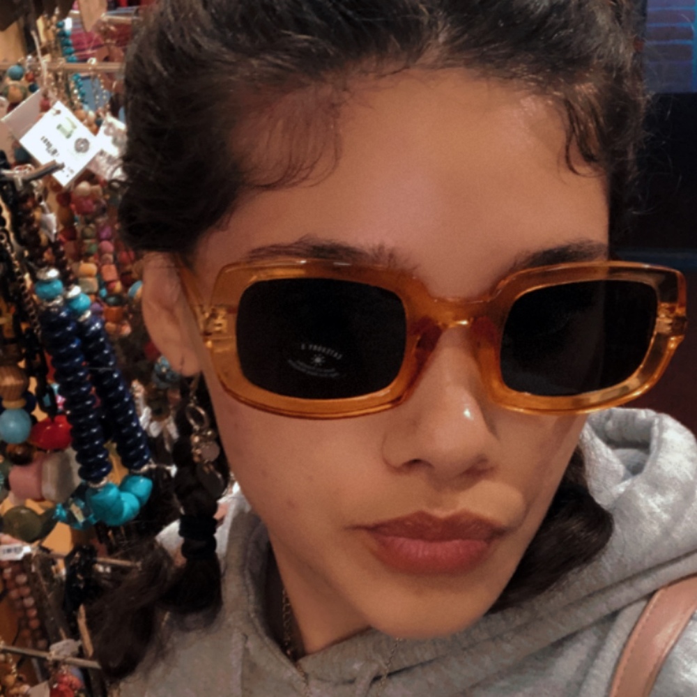 Meet your Posher, Dulce isabel